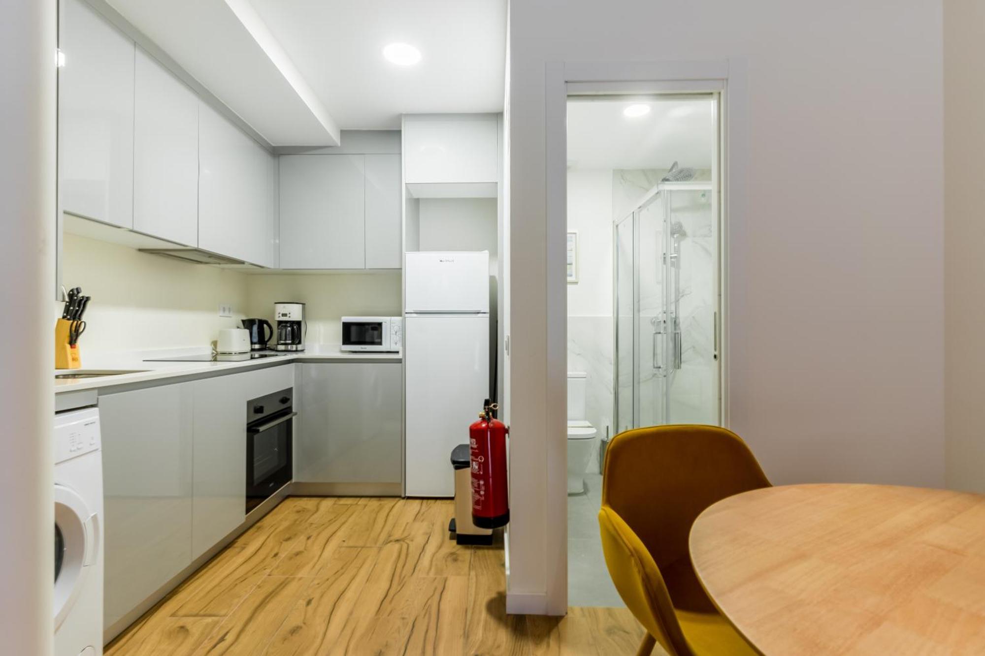 Bright And Cozy- 1d 1b- Plaza Castilla Appartamento